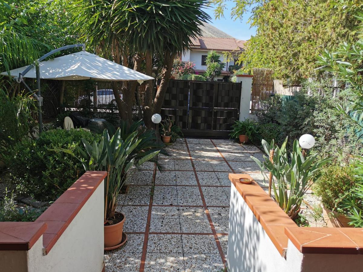 Villa Iris - Mondello Palermo Exterior foto